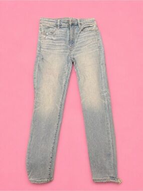 American Eagle Outfitters Light Blue Skinny Jeans